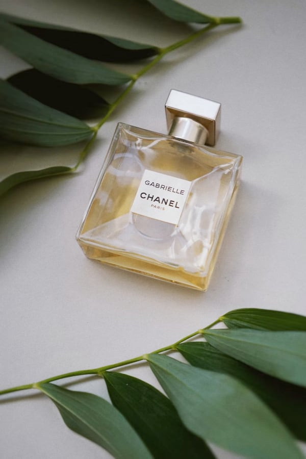 Photo of Gabrielle
      Essence Eau
      De Parfum